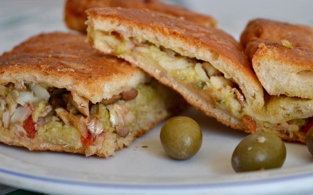 Molfetta style stuffed calzone